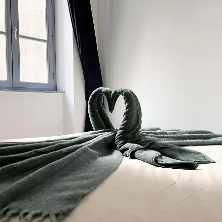 Apartment L'haussmanien